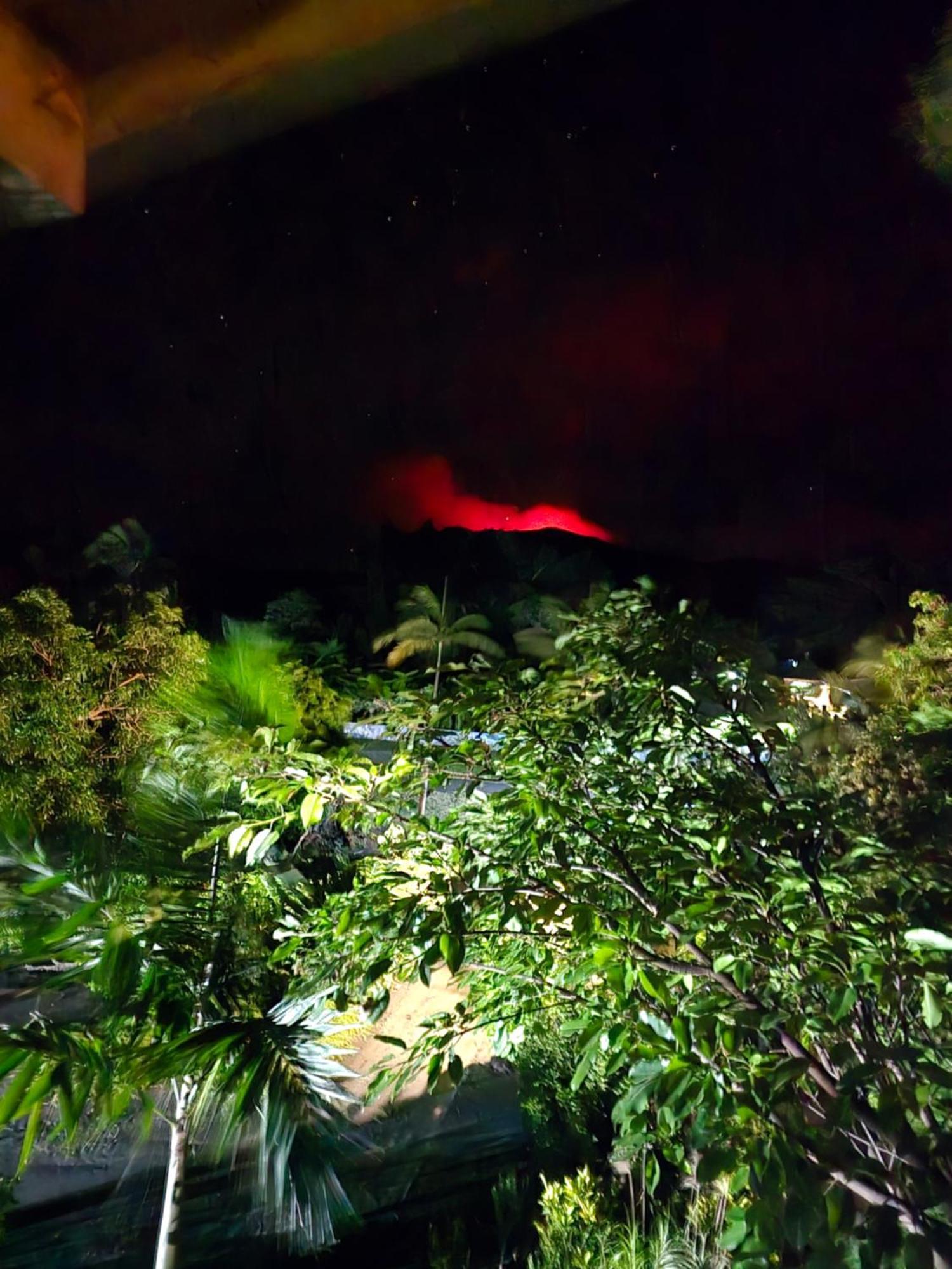 Tanna Volcano View Tree House Lenkuru Esterno foto